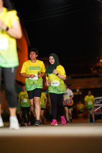 BIB: 50300
                            <button type="button" onclick="openModal(21743600)" class="btn btn-primary btn-sm float-right btn-popup" data-toggle="modal" data-target=".modal-high-quality">
                        <i class="fas fa-shopping-cart"></i> Add to Cart
                    </button>
                                            <button type="button" onclick="isThisMe(21743600, true)" class="btn btn-success btn-sm float-right btn-popup btn-isme hidden" data-toggle="tooltip" data-placement="bottom" title="นี่คือรูปของคุณใช่ไหม คลิกที่นี่เพื่อเอาเข้าอัลบั้ม">
                        <i class="fas fa-plus"></i> Add to album
                    </button>
                    <button type="button" onclick="isThisMe(21743600, false)" class="btn btn-warning btn-sm float-right btn-popup btn-isnotme hidden">
                        <i class="fas fa-ban"></i> Remove from album
                    </button>